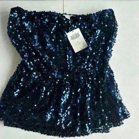 Boston proper blouson sequin top navy NWT - Picture 2 of 4